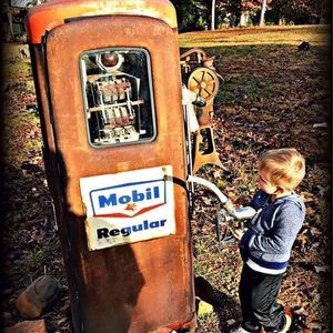 Meet your Posher, Esther